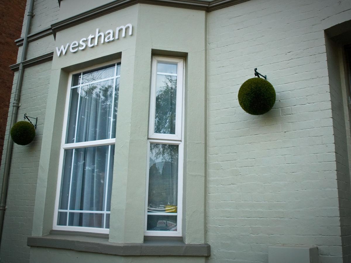 Westham Bed & Breakfast วอร์ริก ภายนอก รูปภาพ